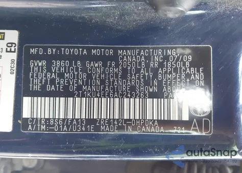 2010 Toyota Matrix z USA, uszkodzony, nr VIN 2T1KU4EE6AC243263